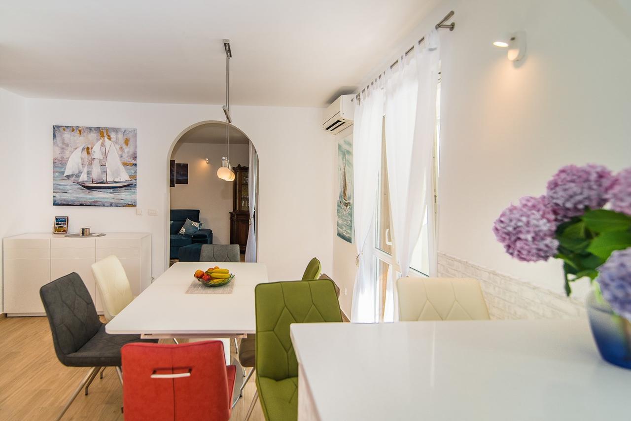 Vera Luxury Πόρετς Εξωτερικό φωτογραφία